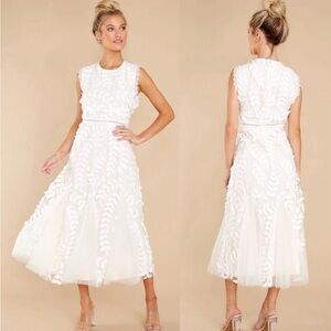 NWOT Beautiful white/cream midi dress with floral appliqué perfect for Brides.